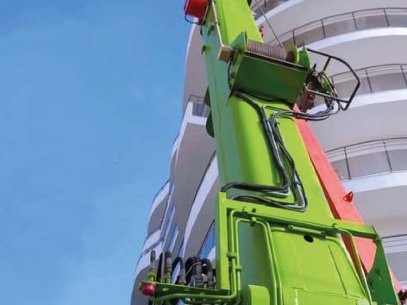 central-crane-hoist-hire-small-1